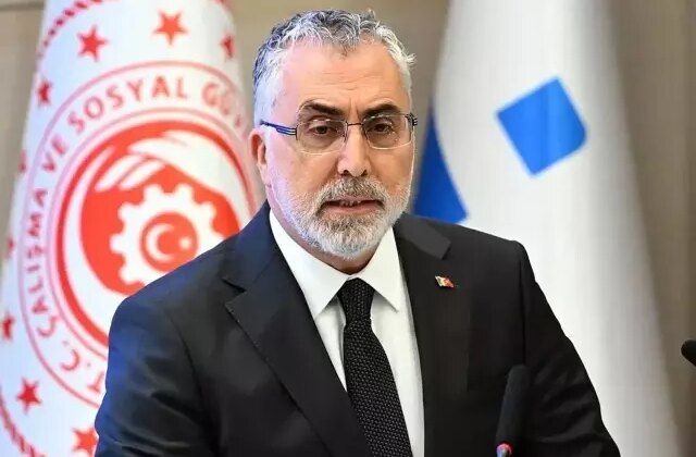 Bakan Işıkhan’dan ‘kamu işçilerine zam’ açıklaması: Maalesef teklif kamuoyuna farklı aksettirildi