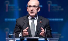Bakan Şimşek, fiyatları düşürmek için bu formülü uygulayacak! Canlı yayında açıkladı