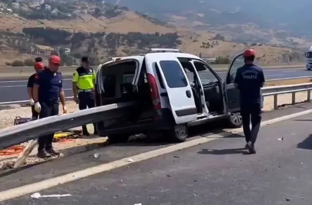 Bariyer motordan girdi, bagajdan çıktı: 2 kişi hayatını kaybetti