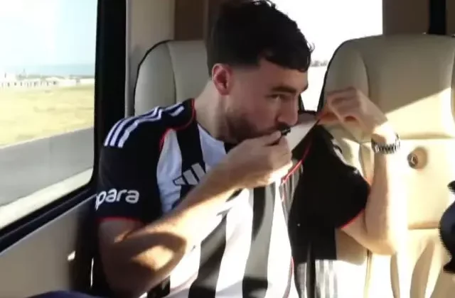 Beşiktaş’ın yeni transferi Orkun Kökçü İstanbul’da! İşte ilk sözleri