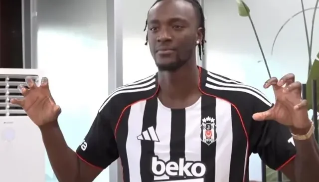 Beşiktaş’ın yeni yıldızı Abraham İstanbul’a geldi