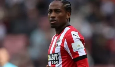 Beşiktaş transferini iptal etmişti! Kyle Walker-Peters, Premier Lig’de kaldı