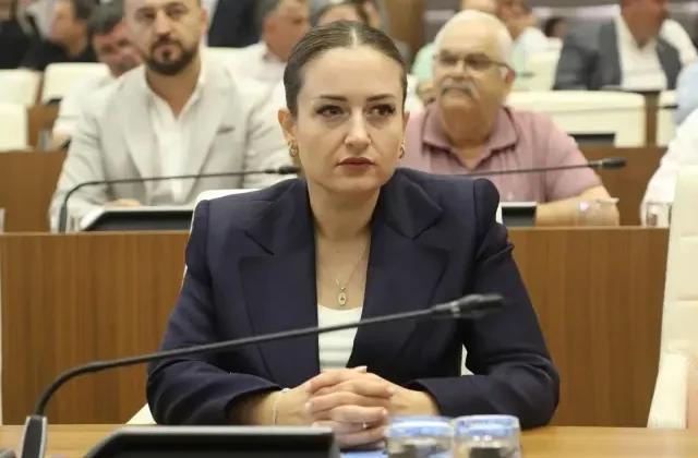 Antalya Büyükşehir Belediyesi Başkan Vekili Büşra Özdemir seçildi