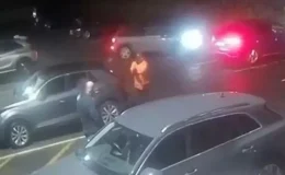 Cezaevindeki yasak ilişki skandalını ortaya çıkardı, sokak ortasında infaz edildi
