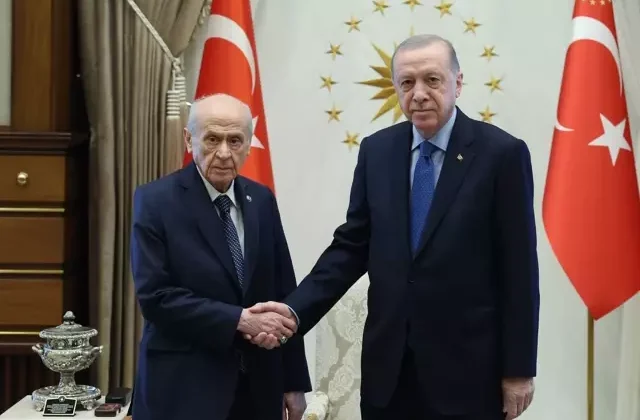 Cumhurbaşkanı Erdoğan ile Bahçeli telefonda görüştü: Terörsüz Türkiye süreci devam edecek