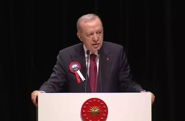 Cumhurbaşkanı Erdoğan: Siper savaşlarının yerini siber savaşlar aldı