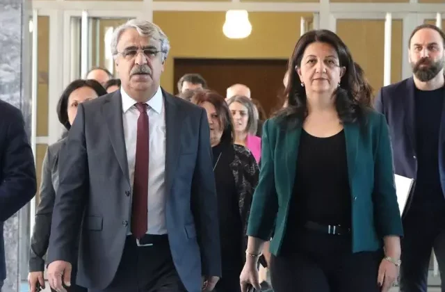 DEM Parti’nin İmralı görüşmesi sona erdi