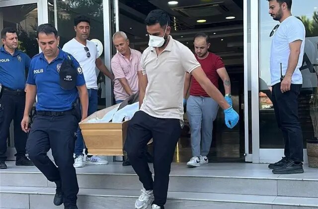 Denizli’de polis memuru kaldığı apartta ölü bulundu
