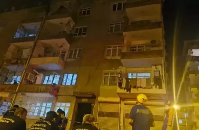 Diyarbakır’da apartman sakinlerinin ihbarı sonrası, 5 katlı bina boşaltıldı