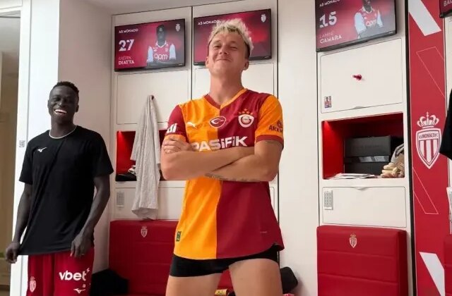 Dünyaca ünlü yıldız Golovin, Galatasaray forması giydi