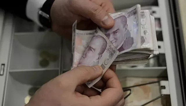 4 milyon kişiyi ilgilendiren en düşük emekli maaşı belli oldu