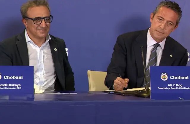 Fenerbahçe, Chobani ile resmi imzayı attı: “Atatürk Stadı neden olmadı?” sorusunu Ali Koç yanıtladı