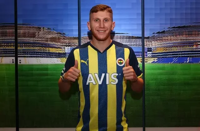 Fenerbahçe’de sadece 2 dakika oynayan Burak Kapacak’ın yeni takımı belli oldu