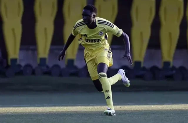 Fenerbahçe’de Abdou Aziz Fall’ın Portekiz kampına gidememe sebebi belli oldu