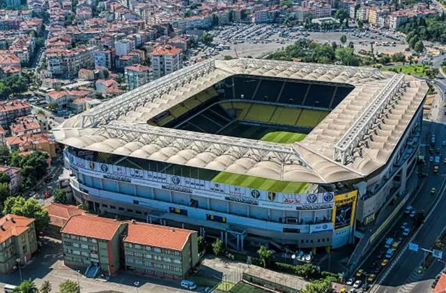 Fenerbahçe Stadı’nın adı resmen değişti