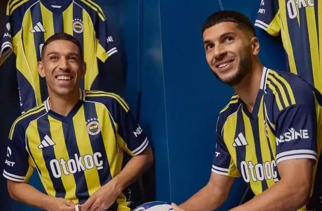 Fenerbahçe yeni sezon formalarını tanıttı