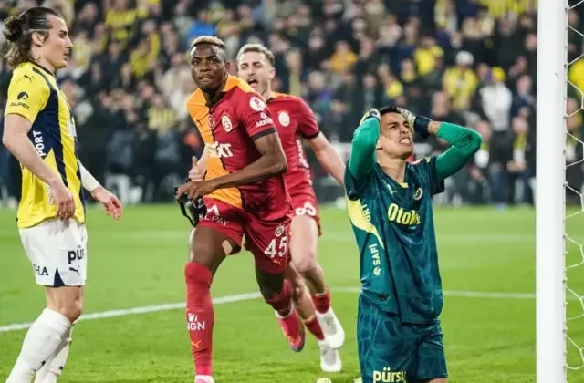 Galatasaray’dan Osimhen’e sözleşme