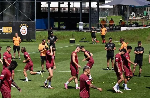 Galatasaray’ın yıldızı takım arkadaşlarını dolduruşa getirdi! Ortalık fena karıştı