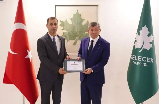 Gelecek Partisi İzmir İl Başkanı gözaltına alındı! Suçlama yüz kızartıcı
