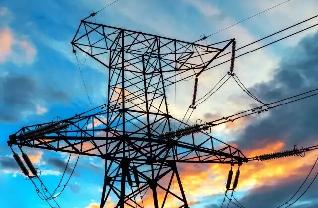 Günlük elektrik tüketiminde rekor kırıldı