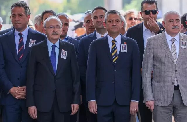 Halef ile selef aynı karede! Özel’den Kılıçdaroğlu çok konuşulacak jest