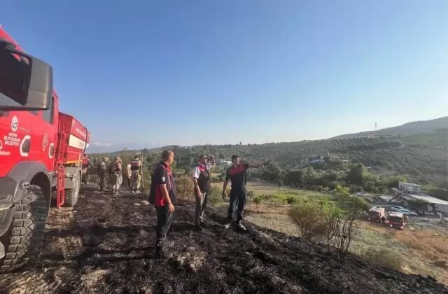 Hatay’da korkutan yangın! Kontrol altına alındı