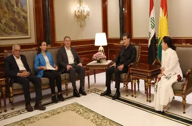 DEM Parti heyeti, IKBY Başkanı Neçirvan Barzani’yi ziyaret etti