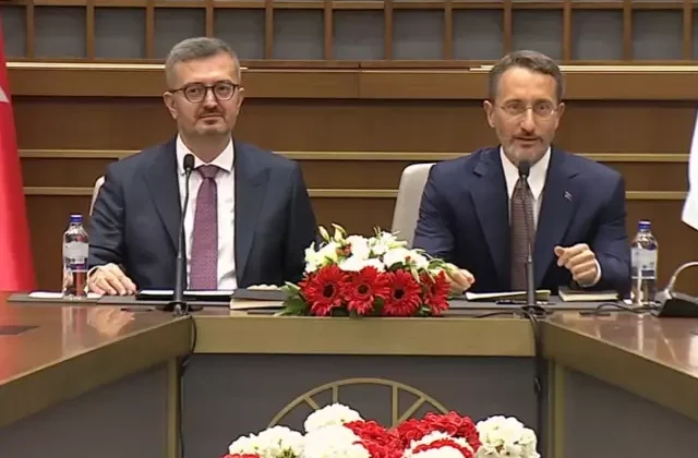 İletişim Başkanlığı’nda devir teslim! Altun bu sözlerle veda etti