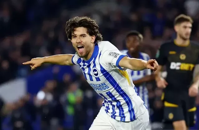 İmzalar atılıyor! Ferdi Kadıoğlu’nun kariyerine yön verecek transfer
