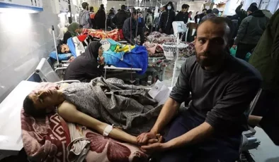 İsrail, yine insani yardım almak için bekleyen Filistinlileri vurdu: 16 ölü, 90 yaralı
