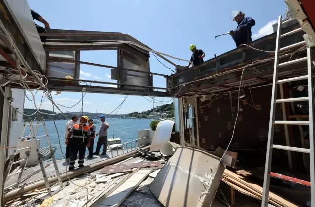İstanbul Boğazı’ndaki kaçak yapılar yıkılmaya başlandı