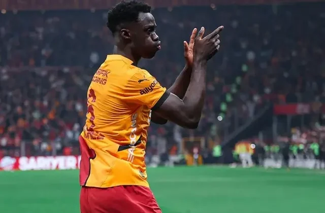 İtalyanlar duyurdu! Davinson Sanchez yeni takımıyla anlaştı, Galatasaray bırakmıyor
