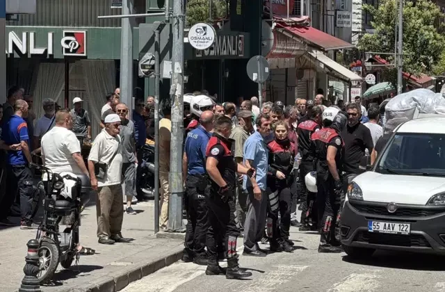 Kadın polise tekme attı, ortalık karıştı: 5 gözaltı