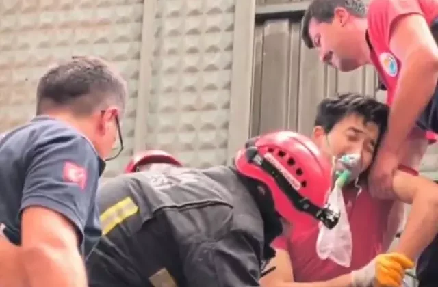 Kahreden görüntüler! Genç yaşında 2 bacağını birden kaybetti