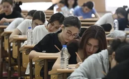Kartal Anadolu İmam Hatip Lisesi’nden YKS’de büyük başarı! 200 öğrenci derece aldı