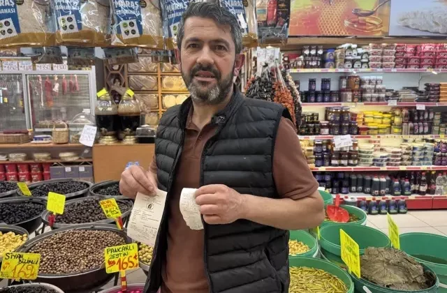 Kartından çekilen 120 bin liralık fazla işlemi sosyal medyadan öğrendi