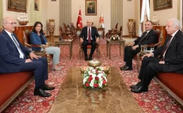 Komisyon için ilk adım! Kurtulmuş, Meclis Başkanvekilleri ile bir araya geldi