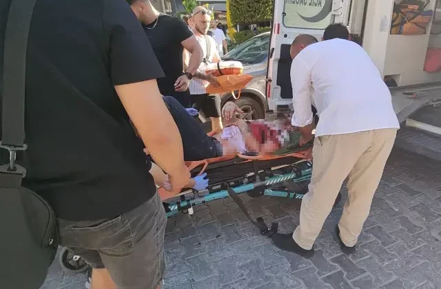 Çıkmasını isteyen ev sahibine bıçakla dehşeti yaşattı