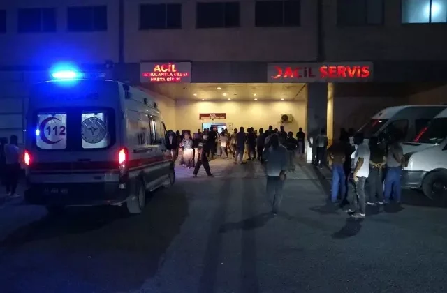 2 çocuk annesi kadın eşinin 20’den fazla bıçak darbesiyle katledildiü