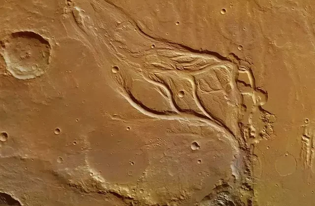 Mars’ta eski nehir izleri keşfedildi