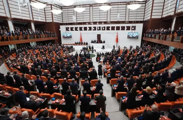 Meclis’te 100’ü aşkın vekil ve personel hastanelik oldu
