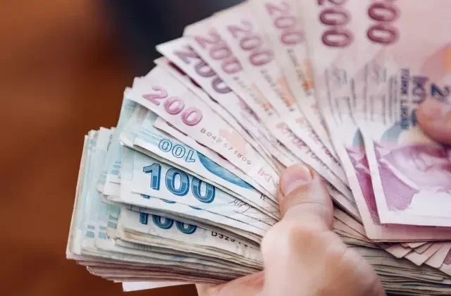 Mevduat ve yatırım fonlarına uygulanan stopaj oranları artırıldı