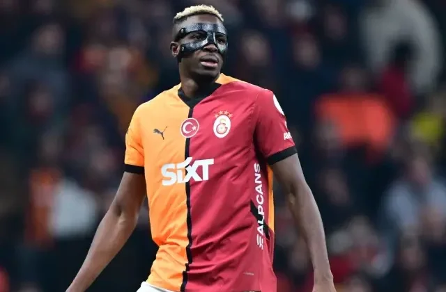 Napoli’de olay! Osimhen kadro dışı bırakılarak genç takıma yollanıyor