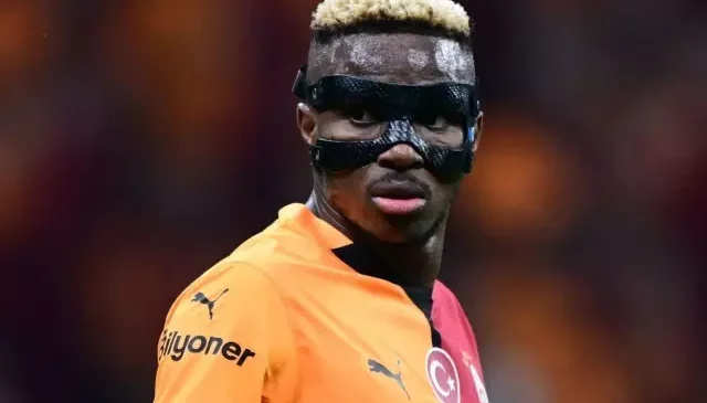 Napoli transferi durdurdu! Osimhen transferinde sıcak saatler