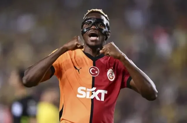 Osimhen mesaj yolladı: Size geleceğim, Napoli ile anlaşın