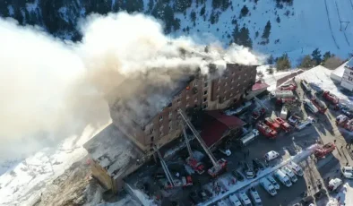 Otel faciasında hayatta kalan 19 yaşındaki gencin söyledikleri yürek yaktı: Banyoda ölümü bekledik