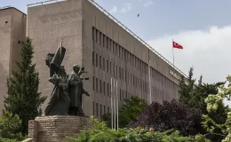 Para karşılığı FETÖ dosyalarını kapatan katibe 1190 yıl hapis talebi