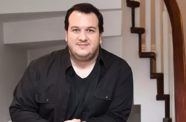 Şahan Gökbakar’ın kaçak iskelesi yıkıldı