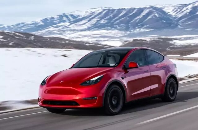 Tesla Model Y’ye ÖTV darbesi! Yeni fiyatlar dudak uçuklattı