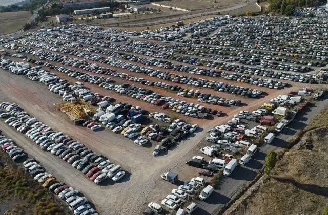 Yediemin otoparkındaki araçlar satılacak, geliri devlete gidecek